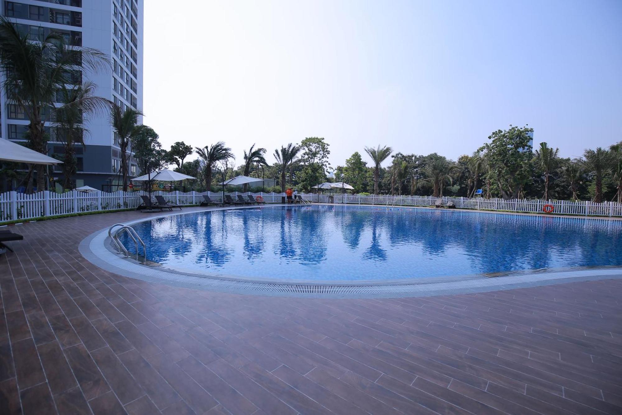 Rosee House -Luxury Apartment In Vinhomes Greenbay Hanoi Luaran gambar
