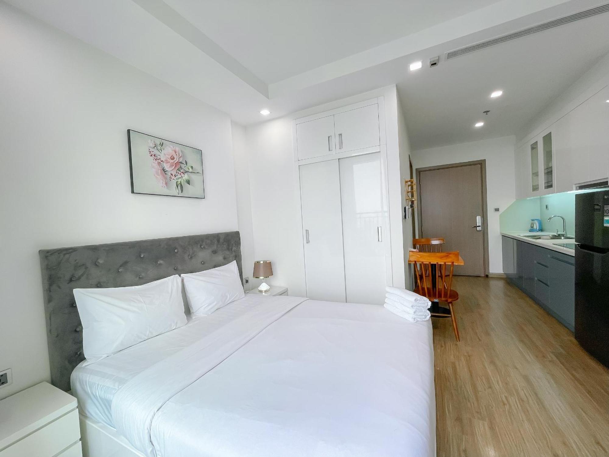 Rosee House -Luxury Apartment In Vinhomes Greenbay Hanoi Luaran gambar