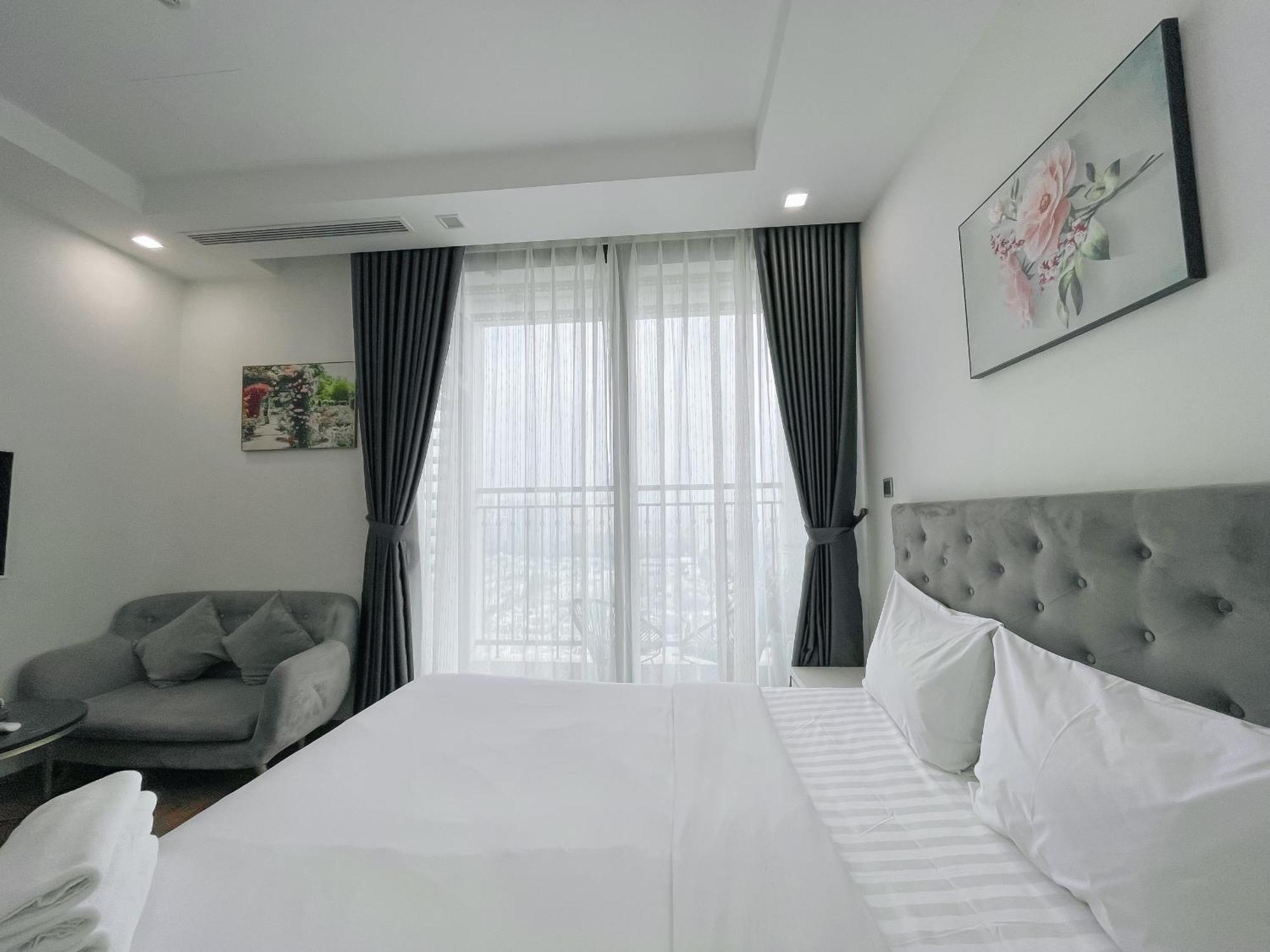 Rosee House -Luxury Apartment In Vinhomes Greenbay Hanoi Luaran gambar